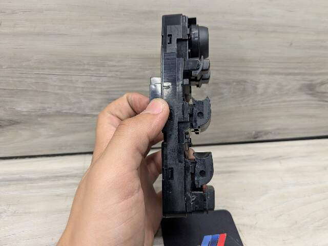 14-19 OEM BMW F15 F16 F85 X5 X6 Front Driver Master Window Glass Lifter Switch