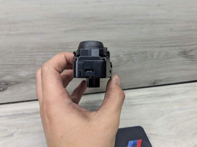 14-19 OEM BMW F15 F16 F85 X5 X6 Front Driver Master Window Glass Lifter Switch