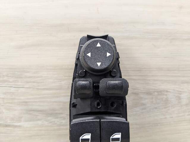 14-19 OEM BMW F15 F16 F85 X5 X6 Front Driver Master Window Glass Lifter Switch