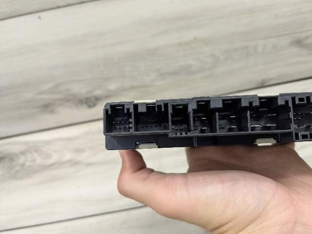OEM BMW F90 G01 G02 G05 G12 G30 Front Driver Passenger Seat Memory Module