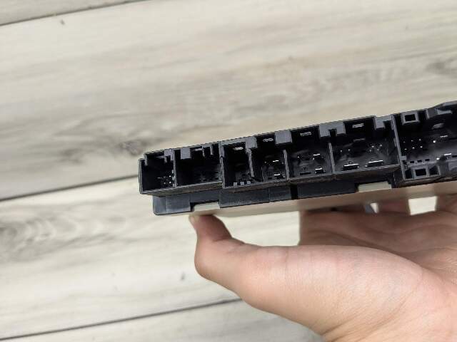 OEM BMW F90 G01 G02 G05 G12 G30 Front Driver Passenger Seat Memory Module