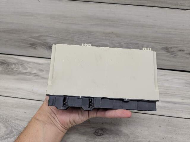 OEM BMW F90 G01 G02 G05 G12 G30 Front Driver Passenger Seat Memory Module