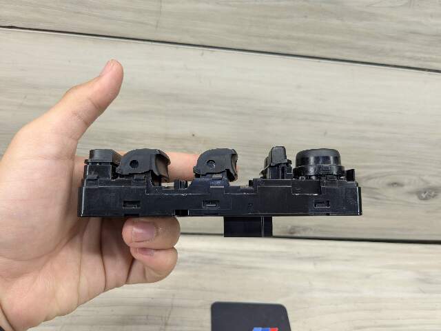 OEM BMW F90 F97 G01 G05 G20 G30 X3 Front Driver Main Master Power Window Switch