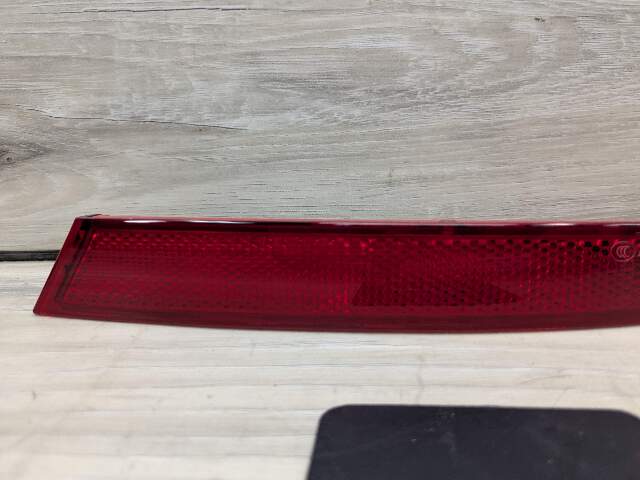 19-21 OEM BMW G01 X3 Rear Bumper Right Passenger Side Marker Light Reflector