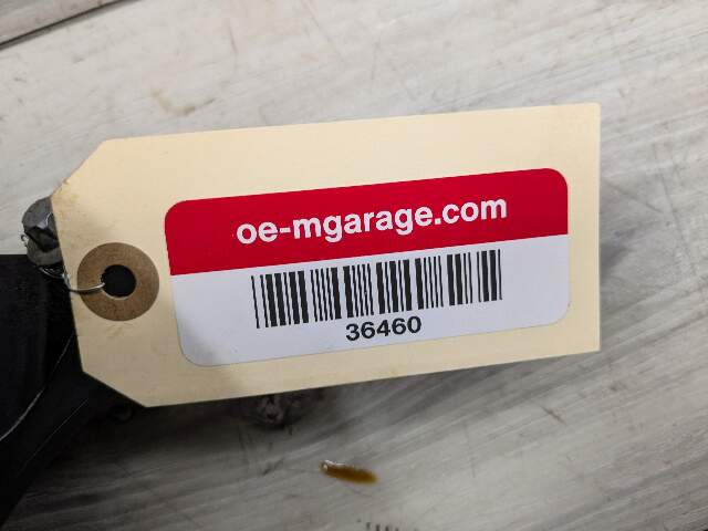 16-20 OEM BMW F22 F30 F32 F36 230 330 430 Engine B46 Oil Filter Housing