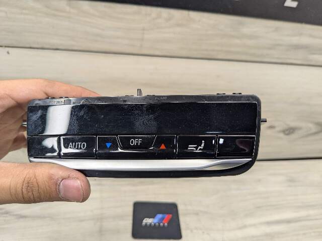 18-24 OEM BMW G01 G02 F97 F98 X3 X4 AC Rear Heater Climate Control Switch Panel