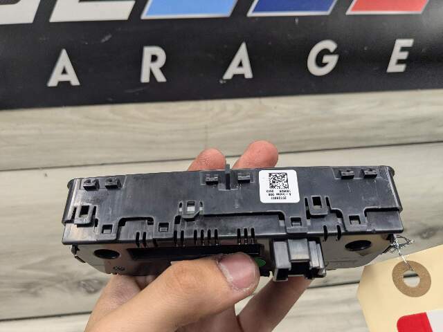 18-24 OEM BMW G01 G02 F97 F98 X3 X4 AC Rear Heater Climate Control Switch Panel
