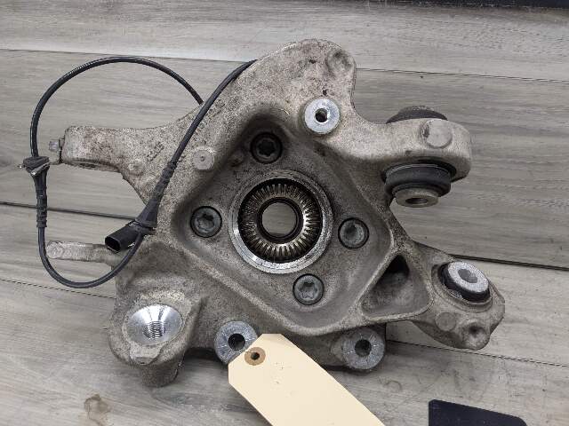 18-24 OEM BMW G01 X3 REAR Right Passenger Side Hub Spindle Knuckle Bearing