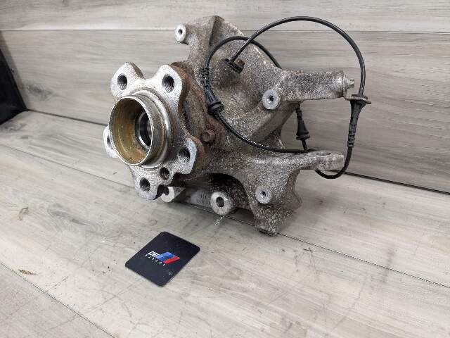 18-24 OEM BMW G01 X3 REAR Right Passenger Side Hub Spindle Knuckle Bearing