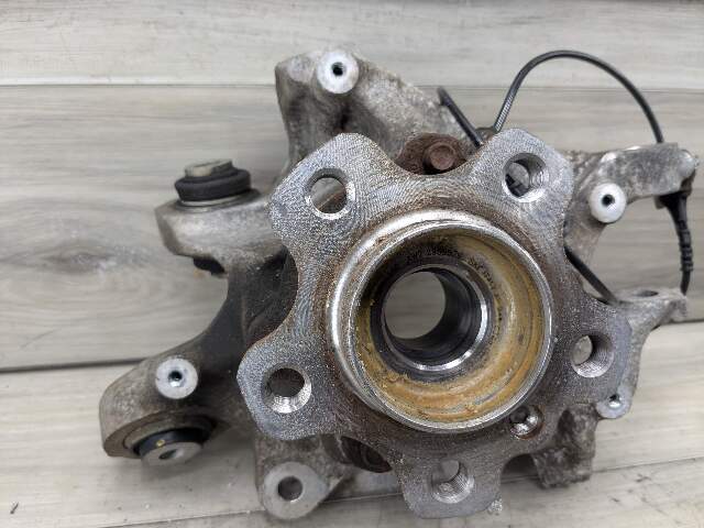 18-24 OEM BMW G01 X3 REAR Right Passenger Side Hub Spindle Knuckle Bearing