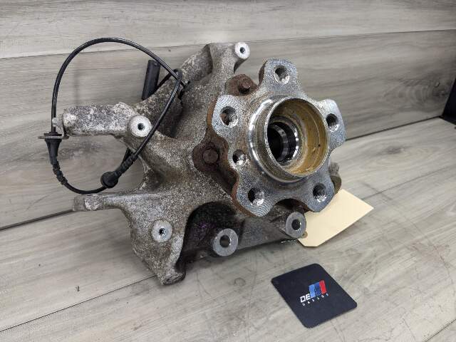 18-24 OEM BMW G01 X3 REAR Left Driver Side Knuckle Wheel Hub Spindle Bearing
