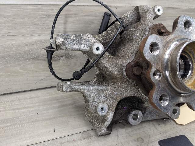 18-24 OEM BMW G01 X3 REAR Left Driver Side Knuckle Wheel Hub Spindle Bearing