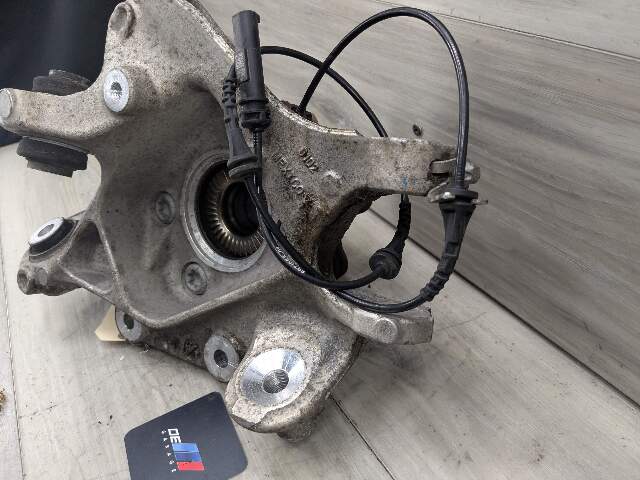 18-24 OEM BMW G01 X3 REAR Left Driver Side Knuckle Wheel Hub Spindle Bearing