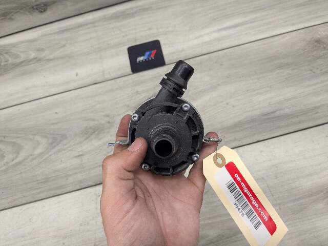 OEM BMW F23 F30 F32 F36 F80 F82 M3 Engine B46 S55 Auxiliary Coolant water Pump
