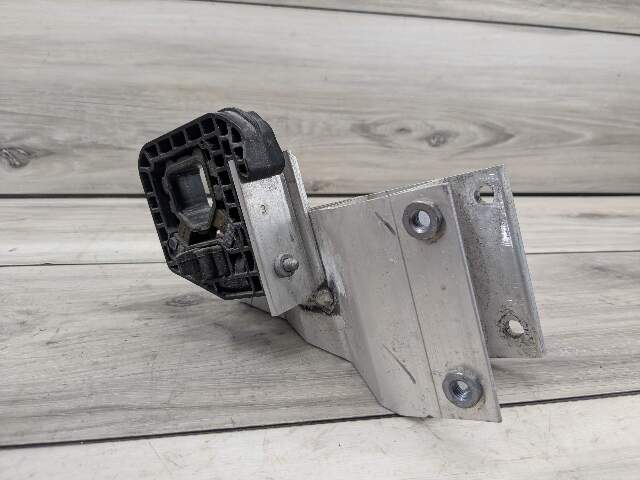 18-24 OEM BMW G01 G02 F97 X3 X4 Right Passenger Side Bumper Impact Mount Bracket