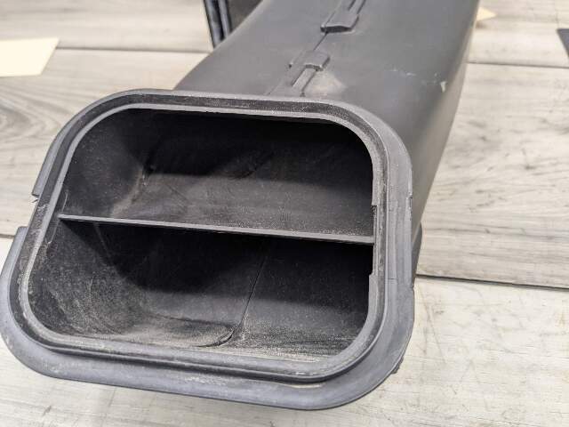 18-24 OEM BMW G01 G02 X3 X4 Engine Air Cleaner Intake Inlet Duct Tube