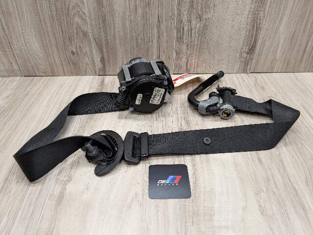 OEM BMW F15 F16 F85 X5 X6 Front Left Driver Seat Belt Seatbelt Retractor Black
