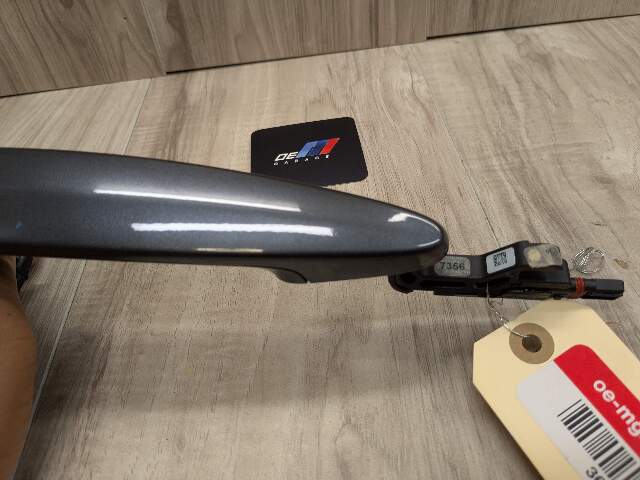 *12-20 OEM BMW F30 F32 F80 Front Right Passenger Door Handle COMFORT ACCESS Gray