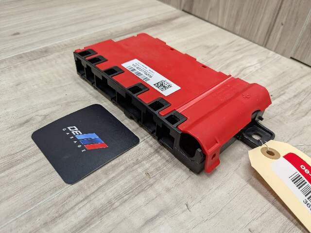 11-19 OEM BMW F22 F23 F30 F32 F36 F80 F82 F87 Positive Battery Power Fuse Box