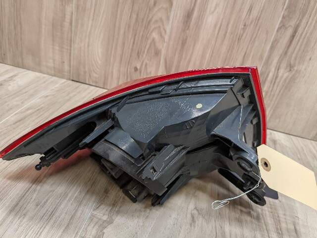 12-15 OEM BMW F30 F80 M3 328 335 Sedan Rear Right Passenger Outer Tail Light