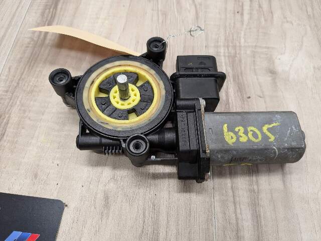 12-18 OEM BMW F30 F80 328 330 335 340 M3 Rear Left Driver Side Door Window Motor