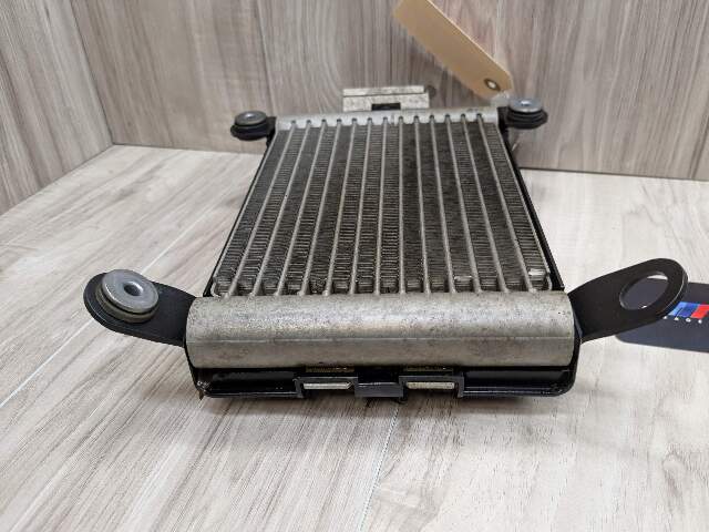 12-20 OEM BMW F22 F30 F32 F33 F36 335 435 N55 Auxiliary Cooling Radiator