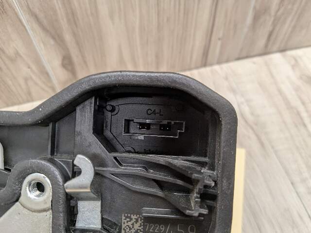 OEM BMW E82 E90 F23 F30 F32 E60 F01 M4 X6 REAR LEFT Door Lock Latch Actuator