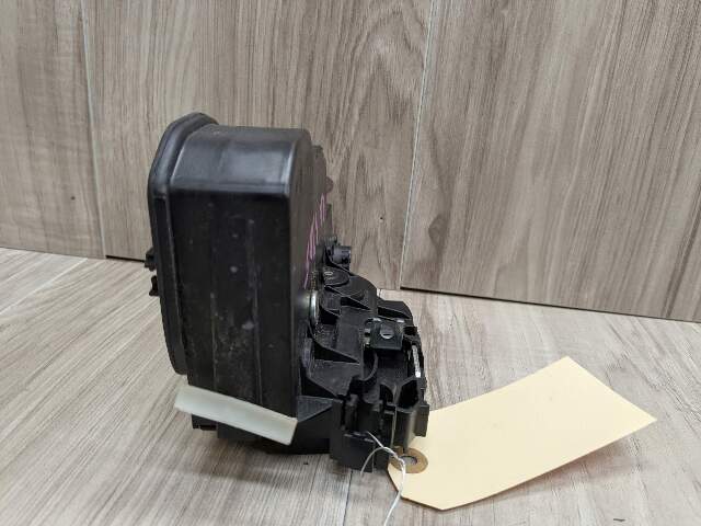 OEM BMW E82 E90 F23 F30 F32 E60 F01 M4 X6 REAR LEFT Door Lock Latch Actuator