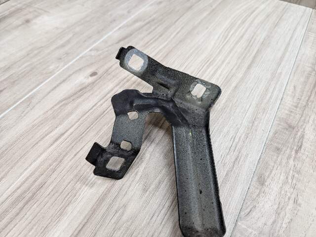 12-20 OEM BMW F30 F32 F33 F36 Front Left Driver Fender Wing Holder Bracket SET