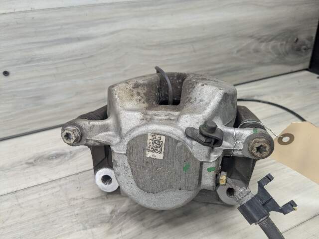 18-24 OEM BMW G01 G02 G20 X3 X4 30 330 FRONT Left Driver Side Brake Caliper