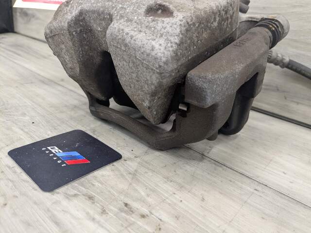 18-24 OEM BMW G01 G02 G20 X3 X4 30 330 FRONT Right Passenger Side Brake Caliper
