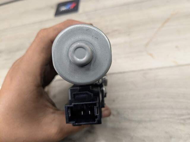 16-20 OEM BMW G12 740 750 M760 Upper SUNROOF Moon Roof Motor Unit
