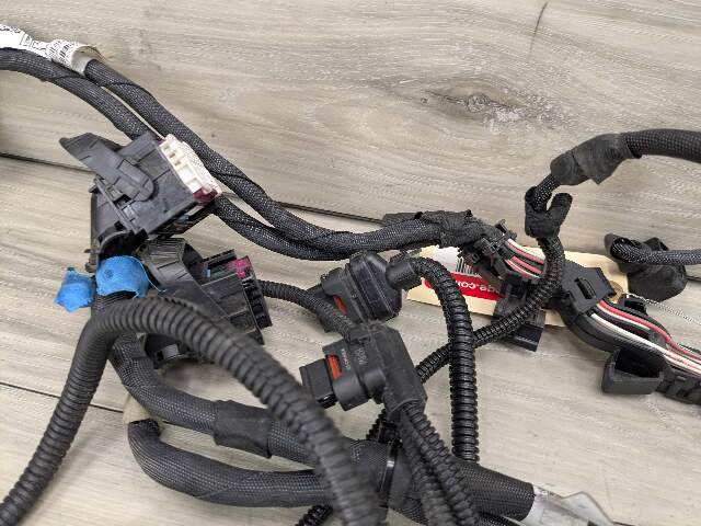 OEM BMW G11 G12 750 G30 M550 AWD Engine N63R Wiring Wire Harness Module 5-8