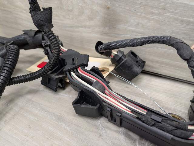 OEM BMW G11 G12 750 G30 M550 AWD Engine N63R Wiring Wire Harness Module 5-8