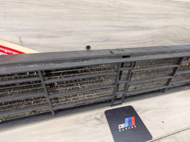 10-14 OEM BMW E70 E71 X5M X6M S63 Front Lower Engine Auxiliary Water Radiator
