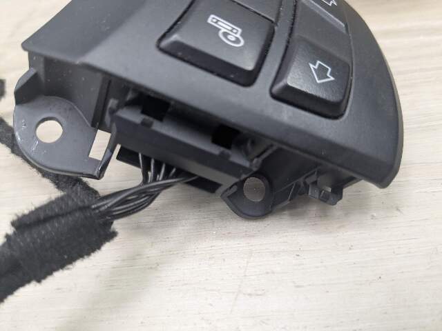 OEM BMW E70 E71 X5M X6M Steering Wheel Multi Function Control Switch Module
