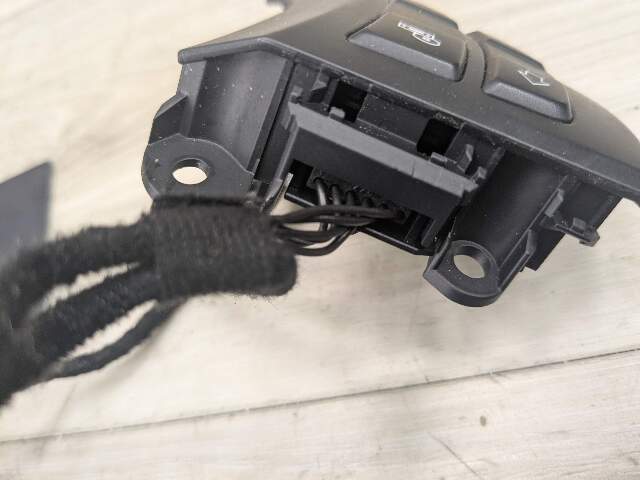 OEM BMW E70 E71 X5M X6M Steering Wheel Multi Function Control Switch Module