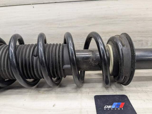 18-24 OEM BMW G01 X3 30i 30iX REAR Left Right Side Strut Shock Absorber Spring