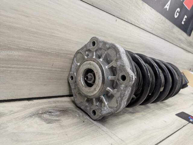 18-24 OEM BMW G01 X3 30i 30iX REAR Left Right Side Strut Shock Absorber Spring