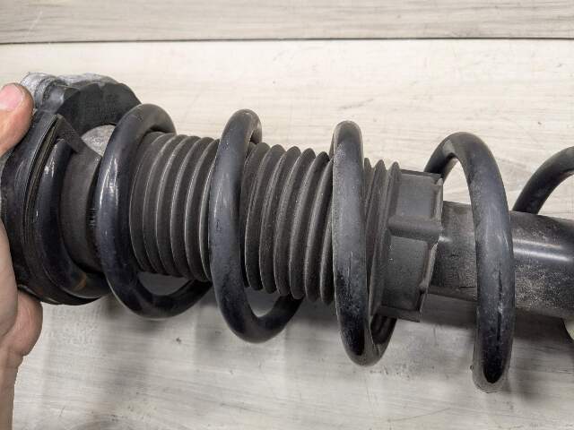 18-24 OEM BMW G01 X3 30i 30iX REAR Left Right Side Strut Shock Absorber Spring