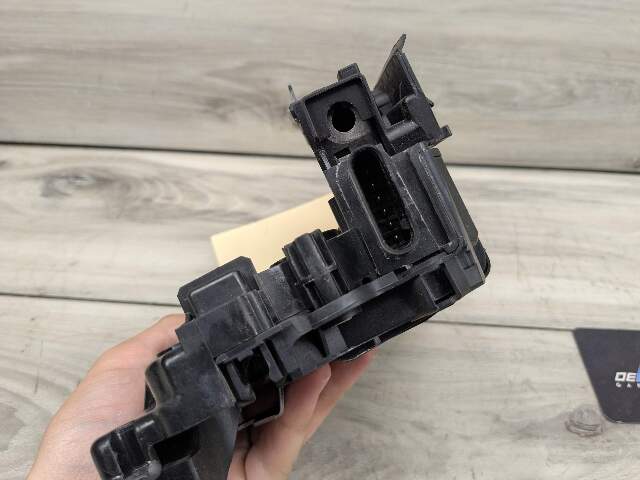 OEM BMW G05 G06 G07 G11 G12 G16 G30 Rear Left Driver Door Lock Latch Actuator