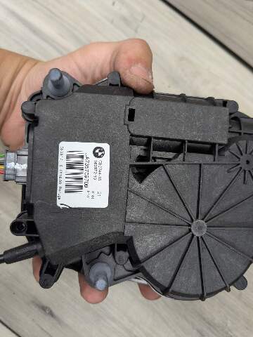 16-22 OEM BMW G11 G12 740 750 M760 Trunk Lid Power Lock Drive