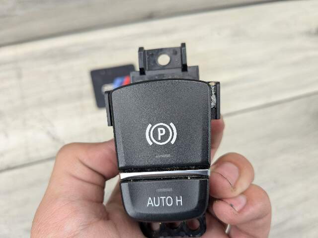 OEM BMW F90 M5 G30 G01 X3 G02 X4 F97 F98 Parking Brake Auto Hold Switch BLACK