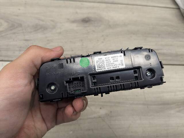 OEM BMW G01 G02 F97 F98 X3 X4 AC Rear Heater Climate Control Switch Panel