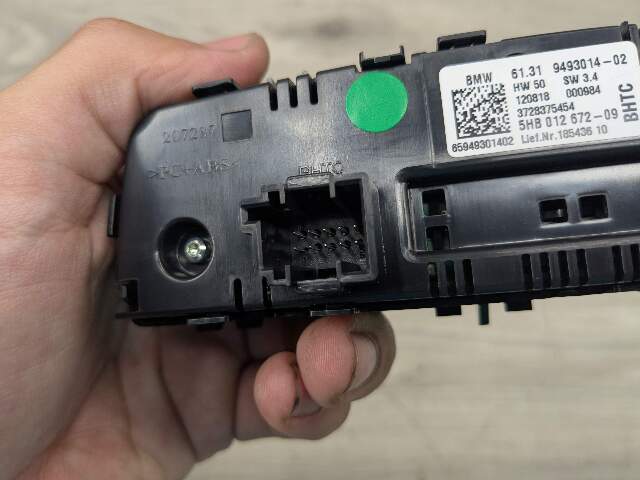 OEM BMW G01 G02 F97 F98 X3 X4 AC Rear Heater Climate Control Switch Panel