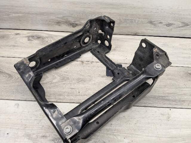 OEM BMW G01 G02 F97 X3 Front Right Passenger Side Radiator Reinforcement Bracket