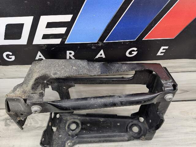 OEM BMW G01 G02 F97 X3 Front Right Passenger Side Radiator Reinforcement Bracket