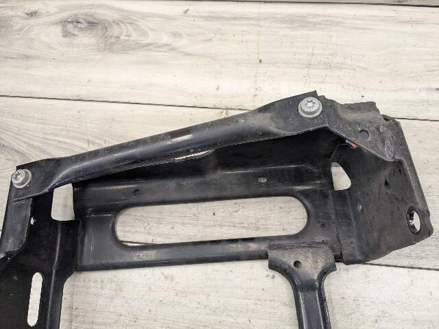 OEM BMW G01 G02 F97 X3 X4 Front Left Driver Side Radiator Reinforcement Bracket