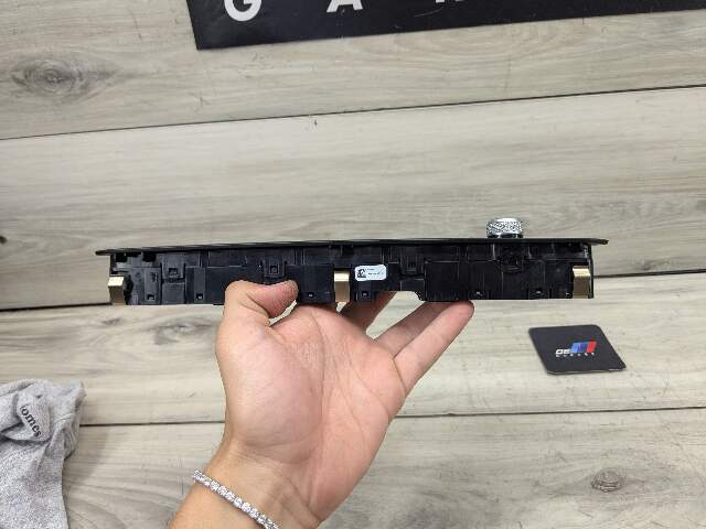 OEM BMW G20 G22 G23 G26 G80 G83 M3 M4 Control Panel Radio Media Buttons Control