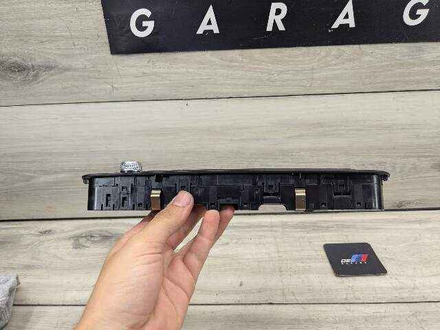 OEM BMW G20 G22 G23 G26 G80 G83 M3 M4 Control Panel Radio Media Buttons Control